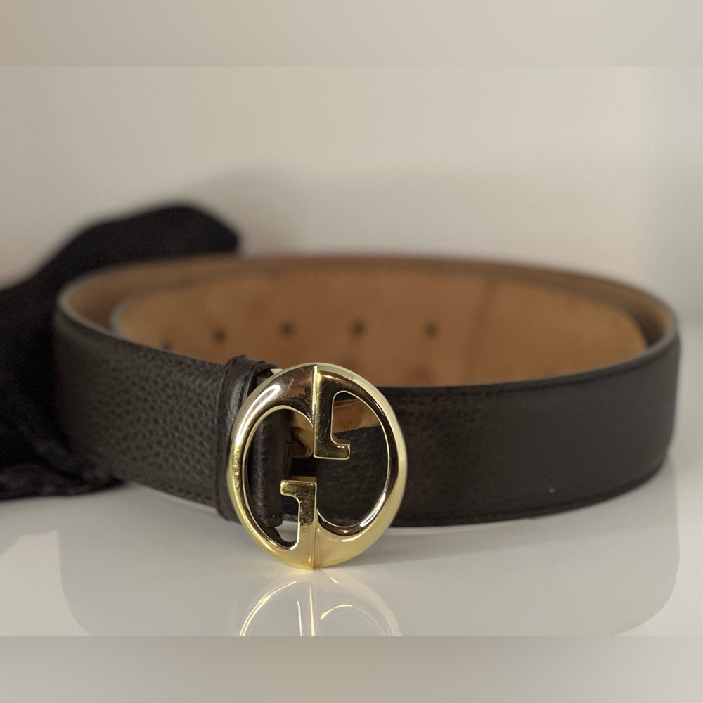 Gucci Dark Brown pebbled, leather Belt with Gold Logo Buckle
